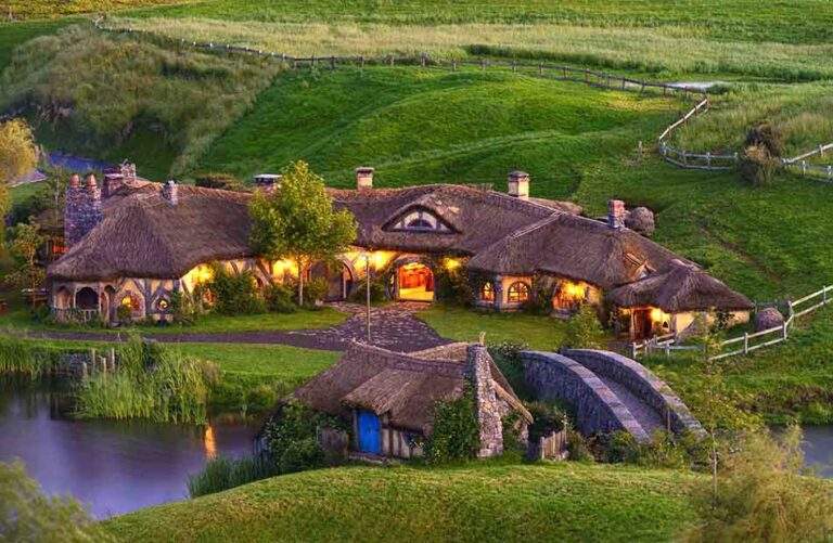 Hobbiton Movie Set Matamata Hobbiton Movie Set Matamata